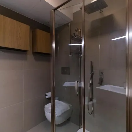 Star Apartment